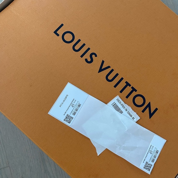 Louis Vuitton Backpack - Picture 16 of 16